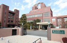 湊川短期大学